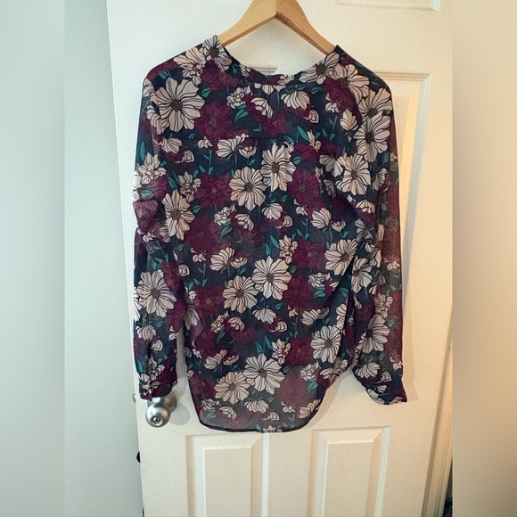 Kut from the Kloth sheer button down boho floral top size medium shirt - Picture 5 of 13